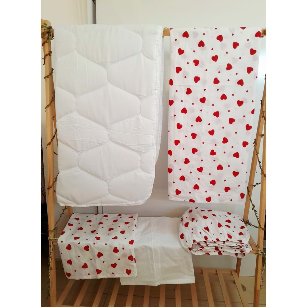 ALİŞ 5 PARÇA YORGANLI KALP NEVRESİM TAKIM - KIRMIZI